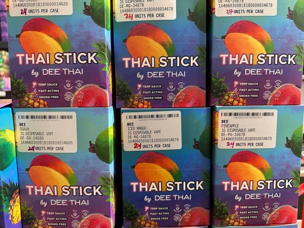 Buy Dee Thai Disposables Online